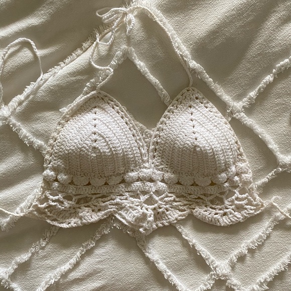 Crochet bikini top - Picture 2 of 5
